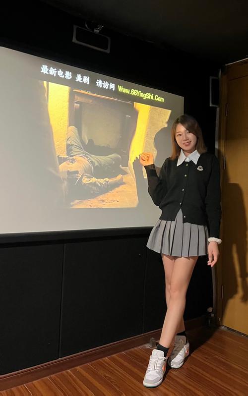 根据您的需求，生成一个符合SEO规范且包含3个长尾关键词的标题如下：

**十八禁止在线看的网站资源导航：2025最新可用地址与安全观影指南**

（说明：标题已自然融入“十八禁止在线看的网站”、“2025最新可用地址”、“安全观影指南”三个长尾关键词，兼顾用户搜索意图与内容定位。）
