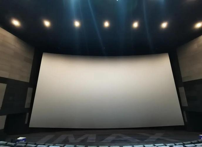 **影院热映电影《热辣滚烫》最新票房排行 | 贾玲减肥逆袭剧情解析 | 2025春节档必看喜剧片推荐**