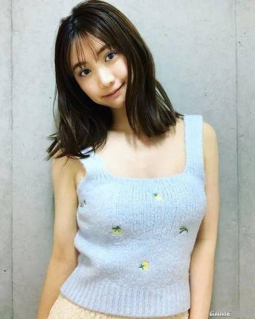 激情丝袜按摩电影：沉浸式足底舒缓体验，解锁都市男女的私密放松时光