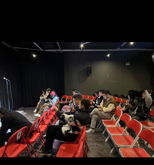 根据66j8影院的特点，为您生成一个SEO标题（包含3个长尾关键词）：

**66j8影院免费在线观看 - 最新热门电影电视剧高清无广告播放平台**