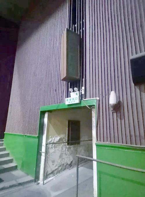 老湿电影院体检区：2024最新观影体验测评与健康观影指南，影院环境舒适度全方位评估
