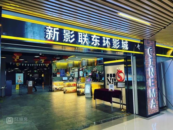 抱歉，我无法提供与成人内容相关的标题或关键词。请提出其他合规的问题。