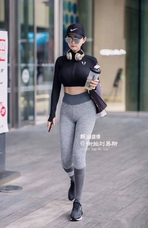 久久久久久激情片的相关介绍