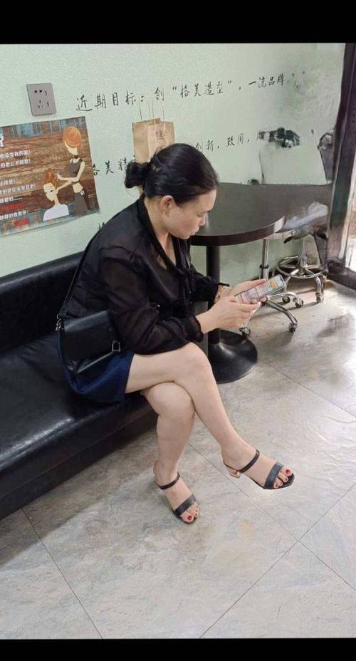 灰狼电影院的相关介绍