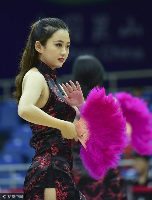 女秘书的的相关介绍