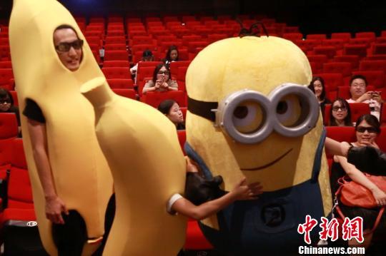 大地影院今日热映片单推荐：2025年最新上映电影排期 + 实时热门影片购票 + 附近影院场次查询