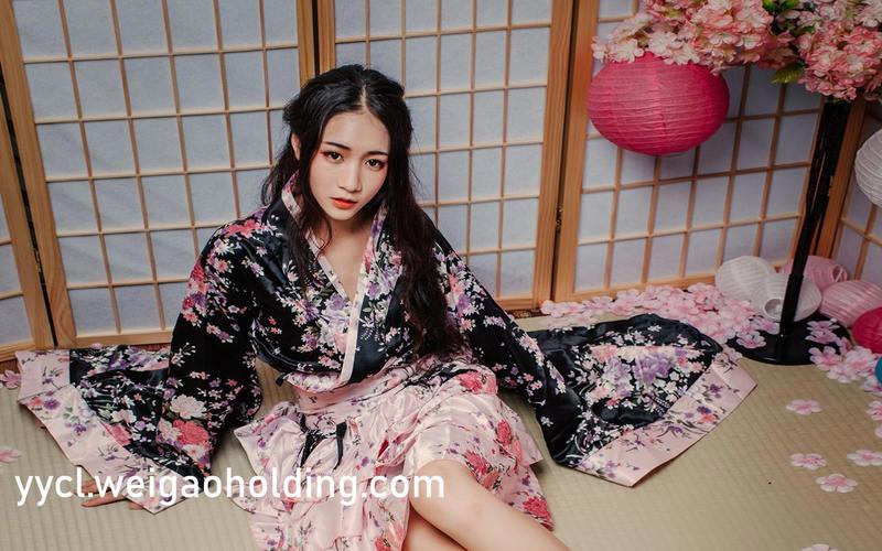 我的 美女老师的相关介绍