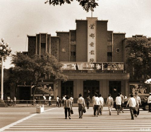 18岁禁止访问在线观看的相关介绍