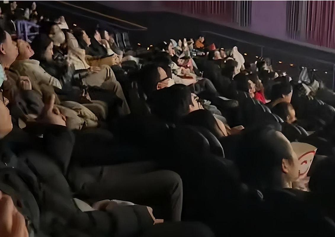 少妇人妻的诱惑的相关介绍